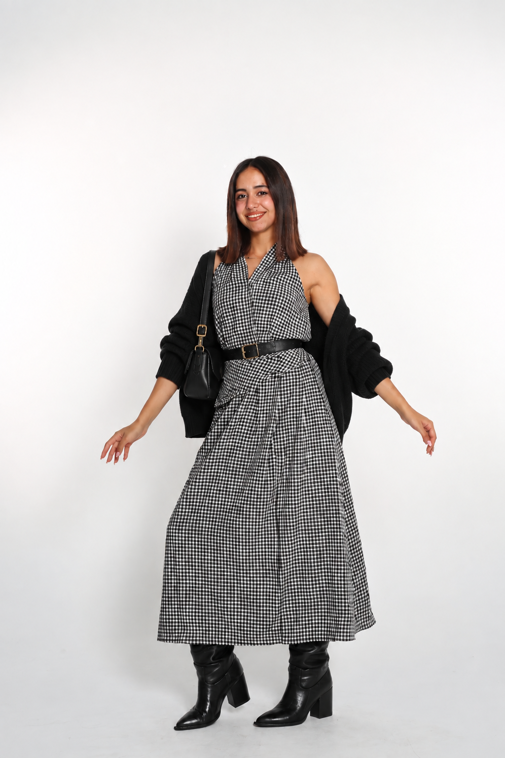 Gingham midi dress- فستان مقلّم
