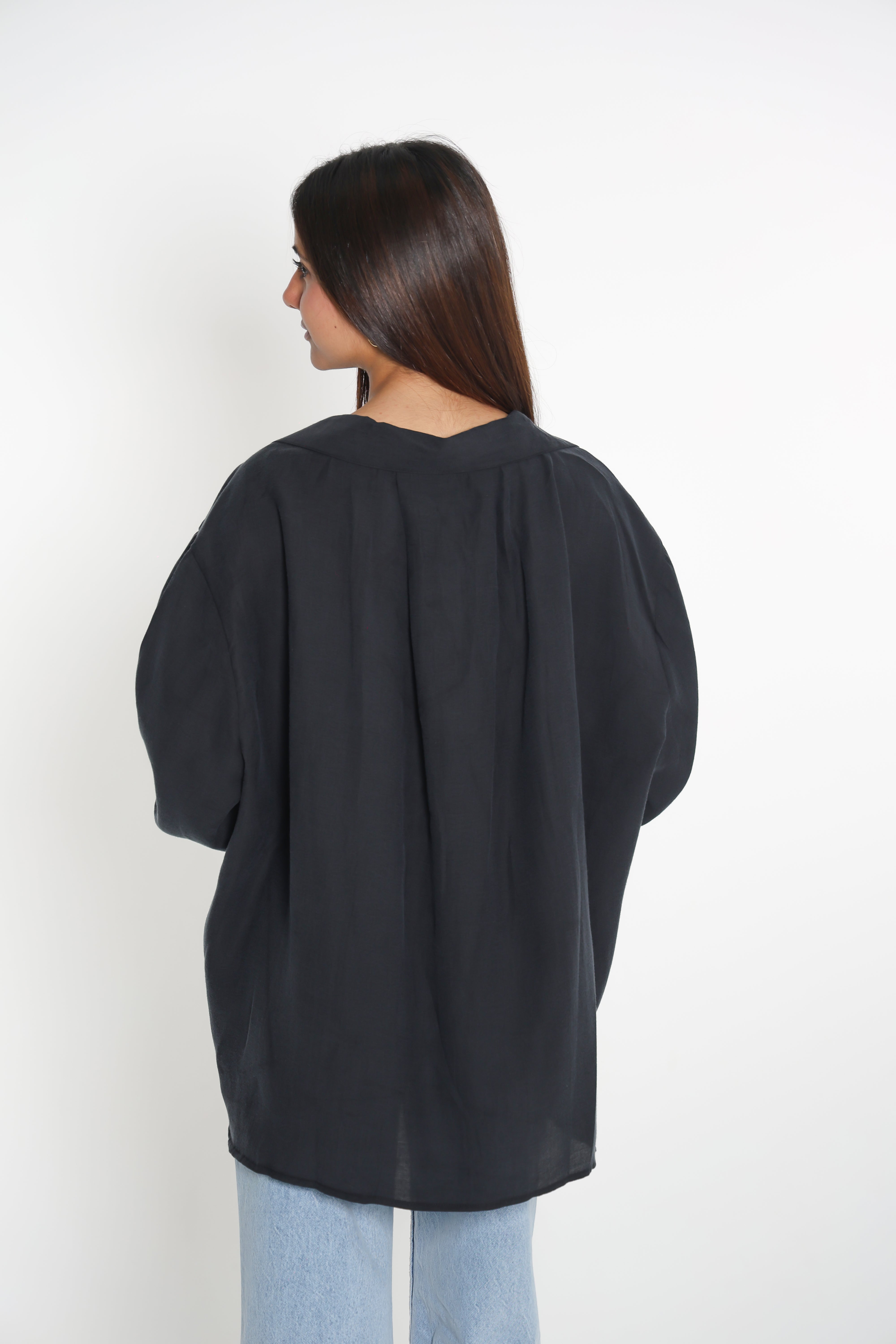 قميص oversize اسود