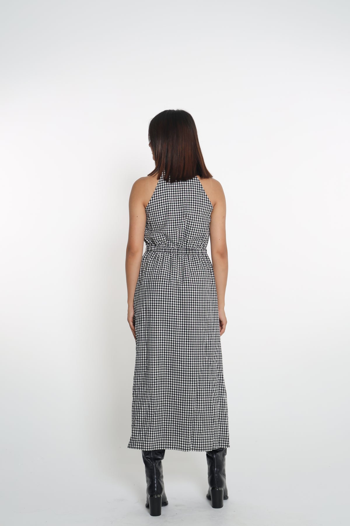 Gingham midi dress- فستان مقلّم