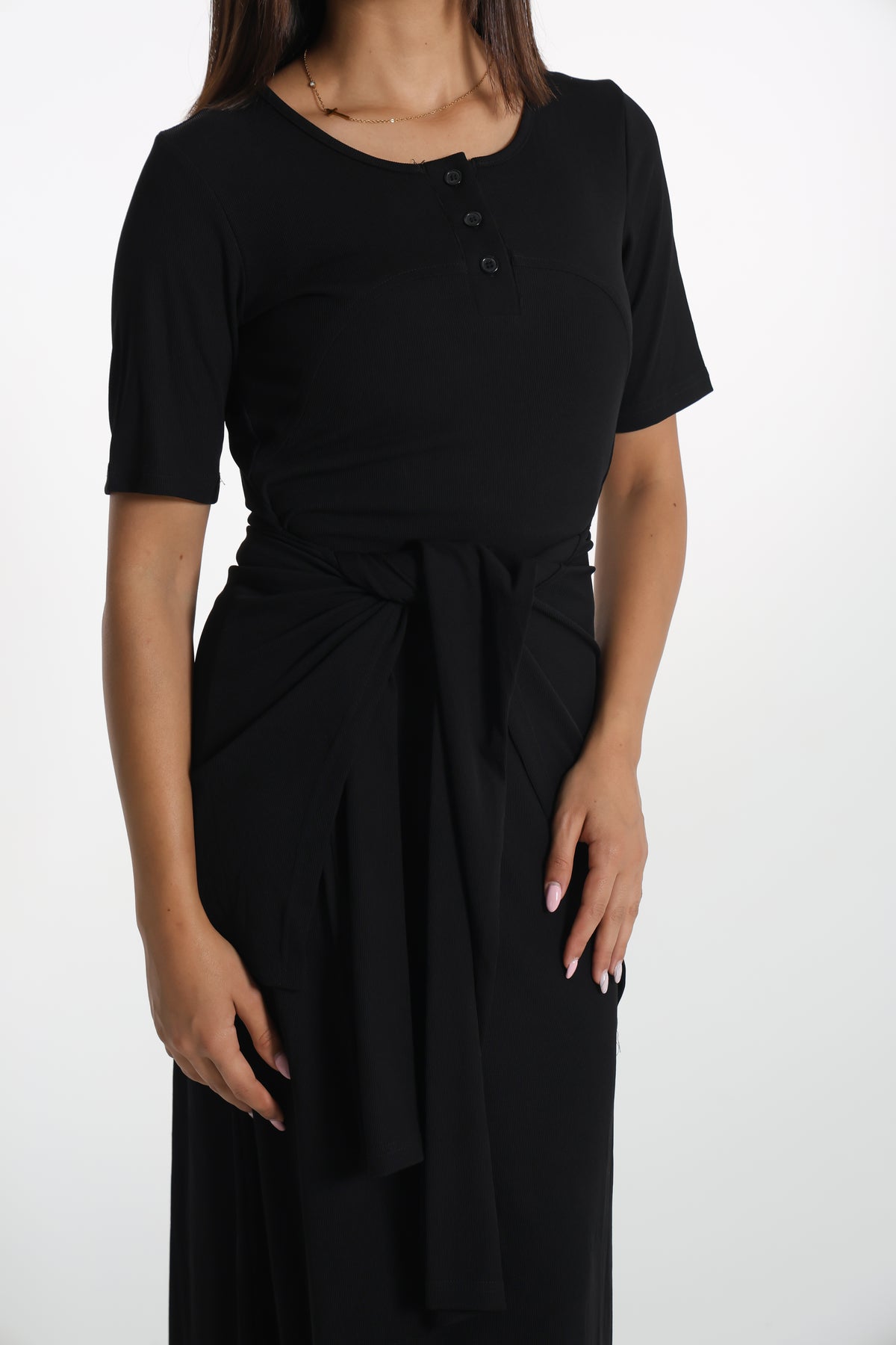 Black casual dress-فستان اسود بنربط