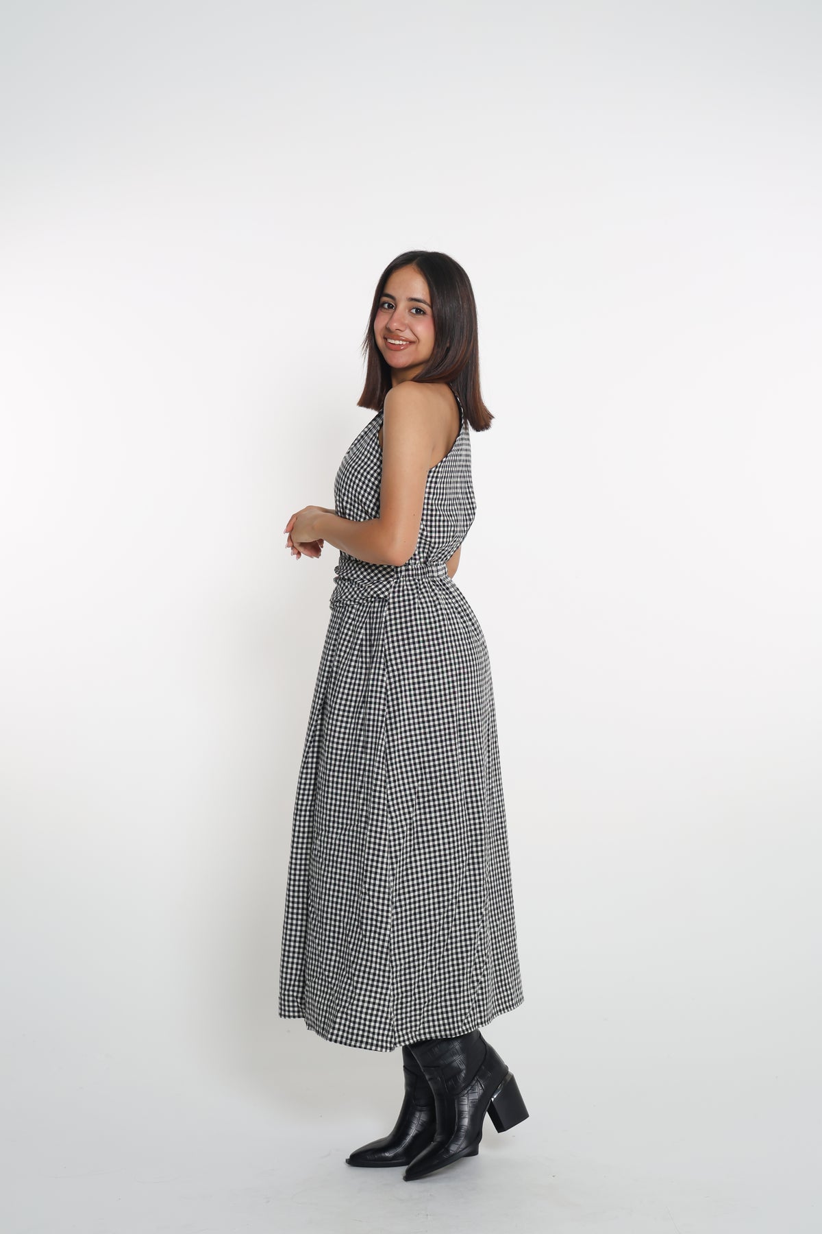 Gingham midi dress- فستان مقلّم