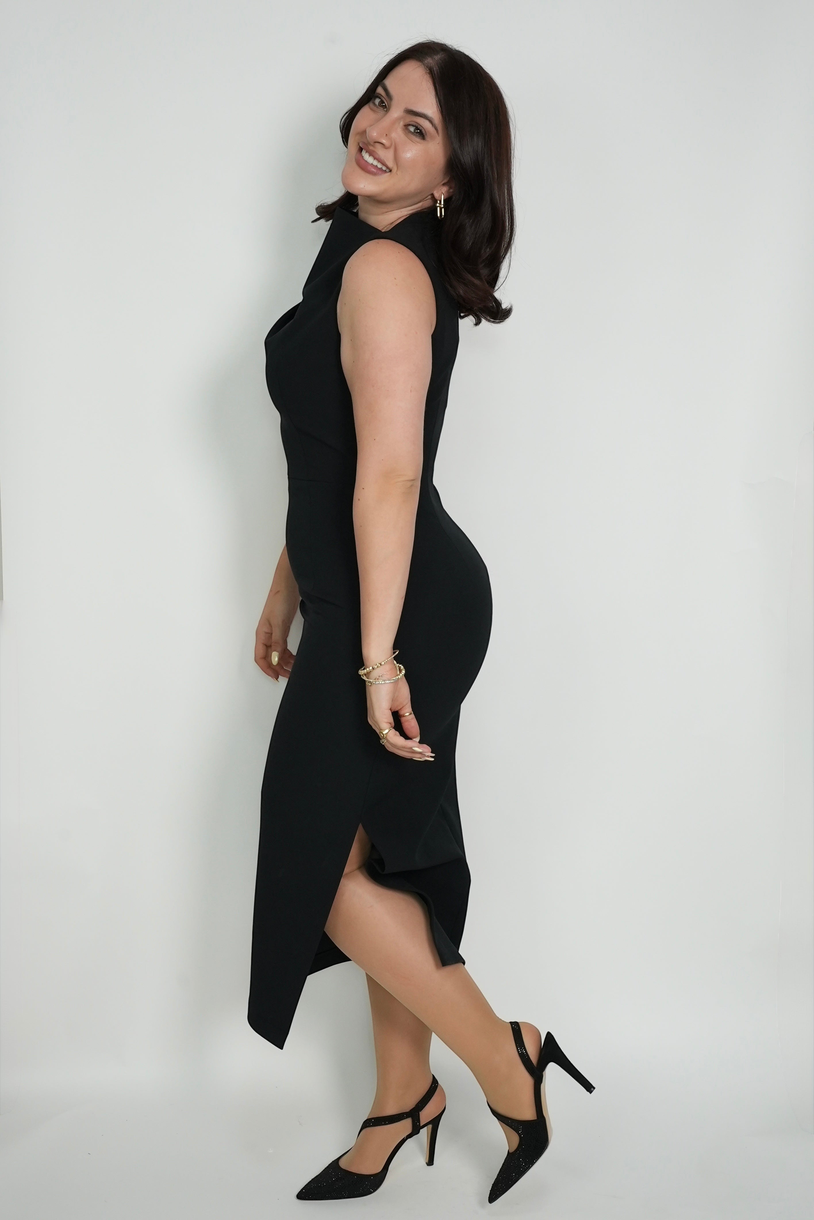 فستان اسود سادة