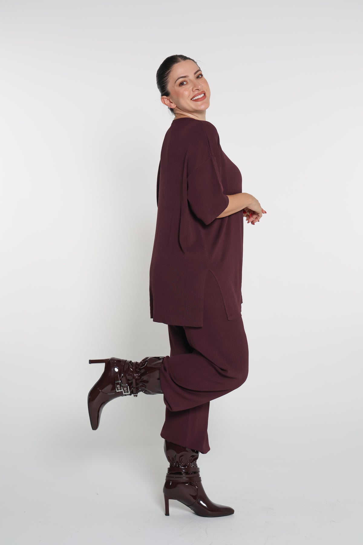طقم لايكرا بلوزة وبنطلون onesize