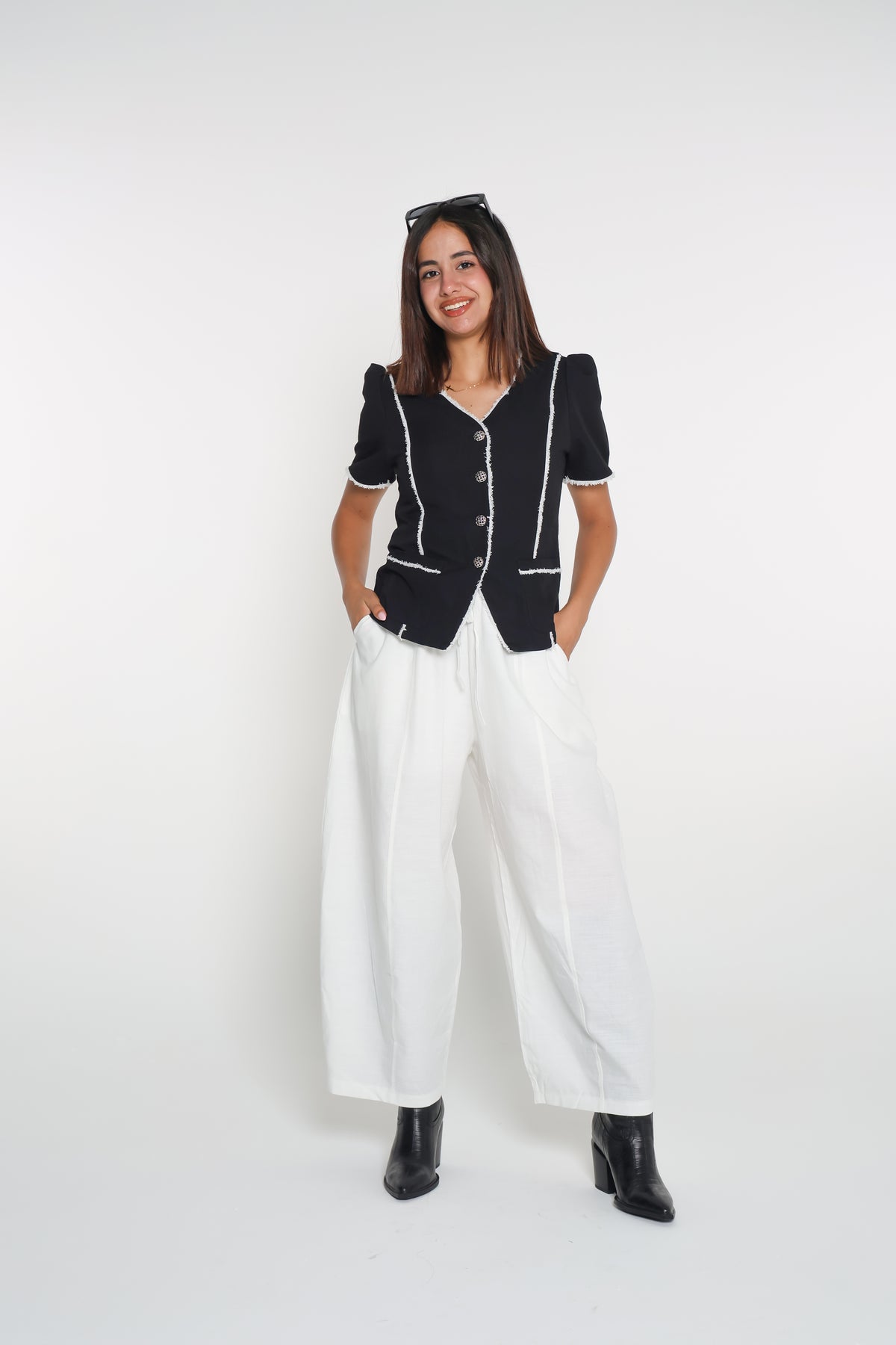 بنطلون ابيض بالون خصر مغيط onesize