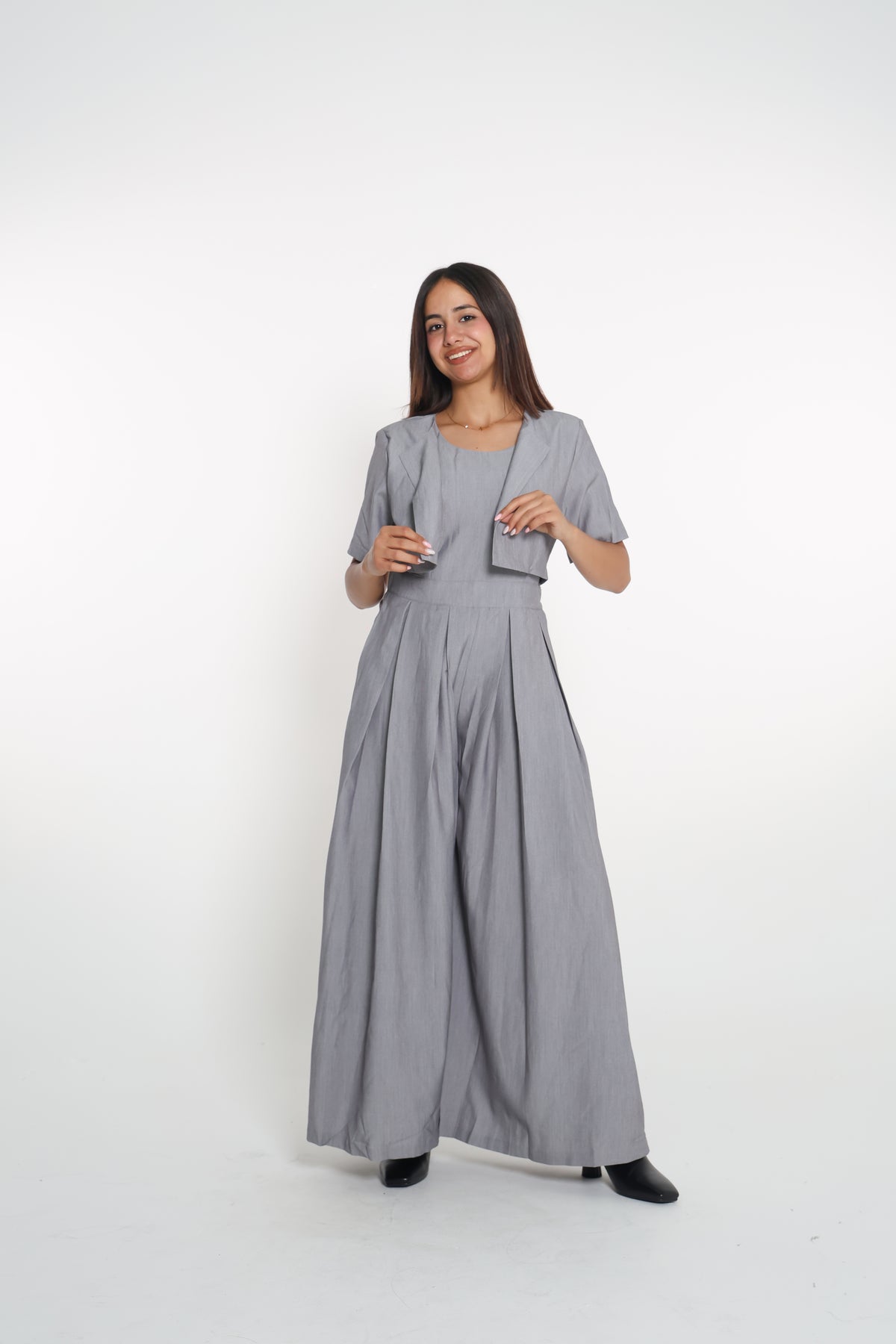 اوفرهول رمادي - gray overalls