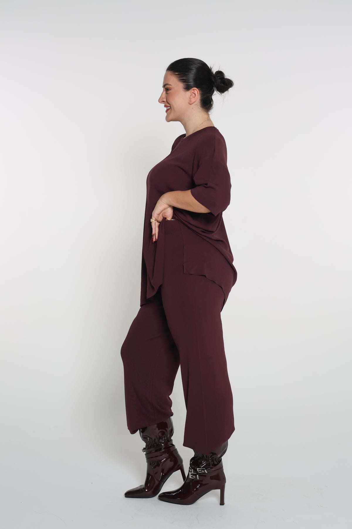 طقم لايكرا بلوزة وبنطلون onesize