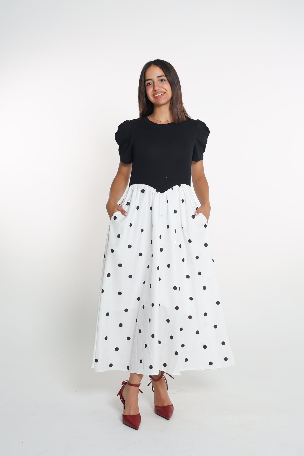 Polka dress - فستان منقّط