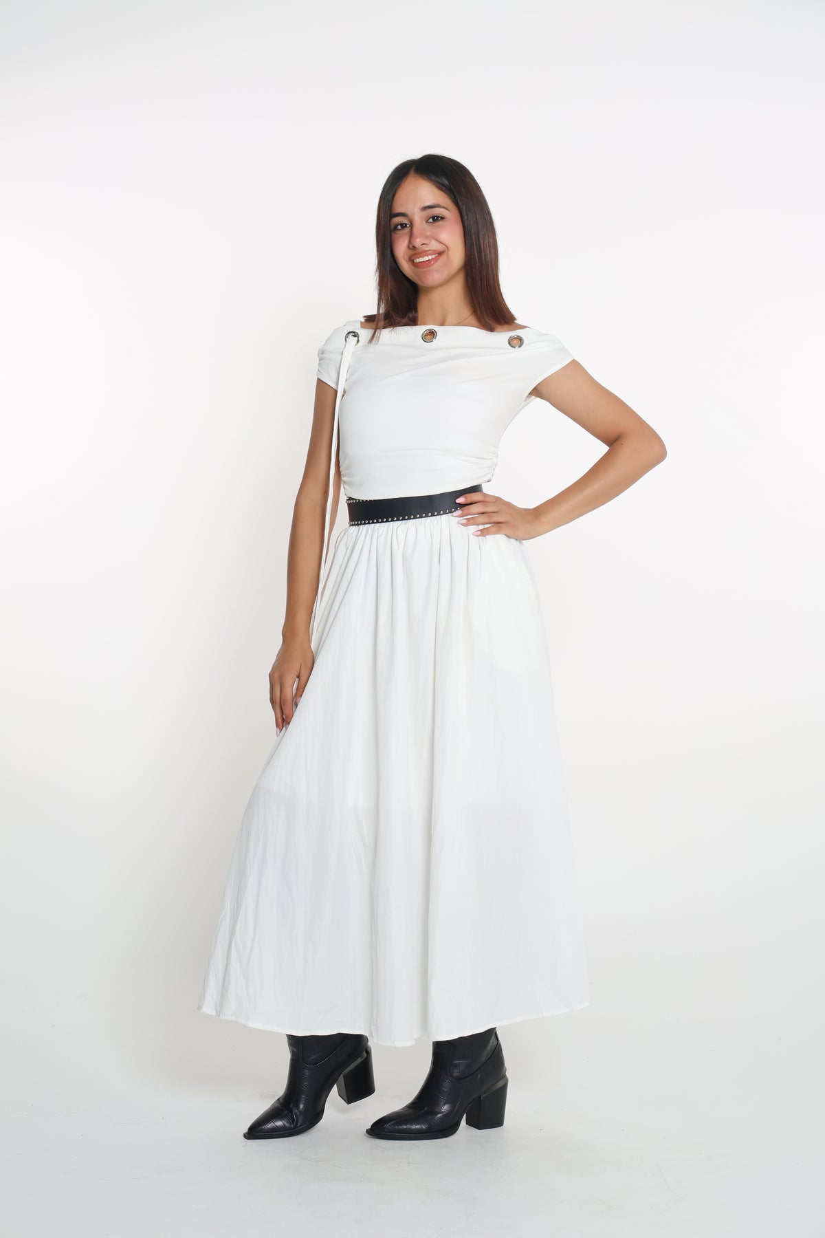 Belted off-shoulder dress- فستان مع حزام