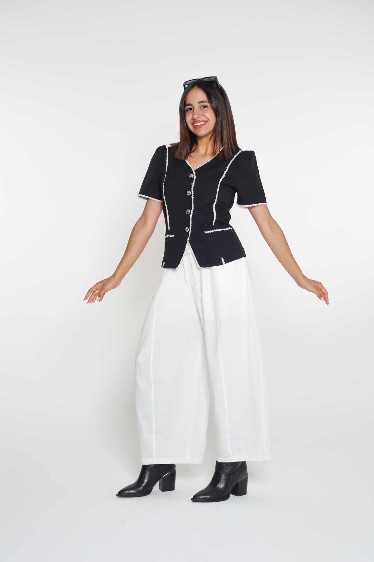 بنطلون ابيض بالون خصر مغيط onesize