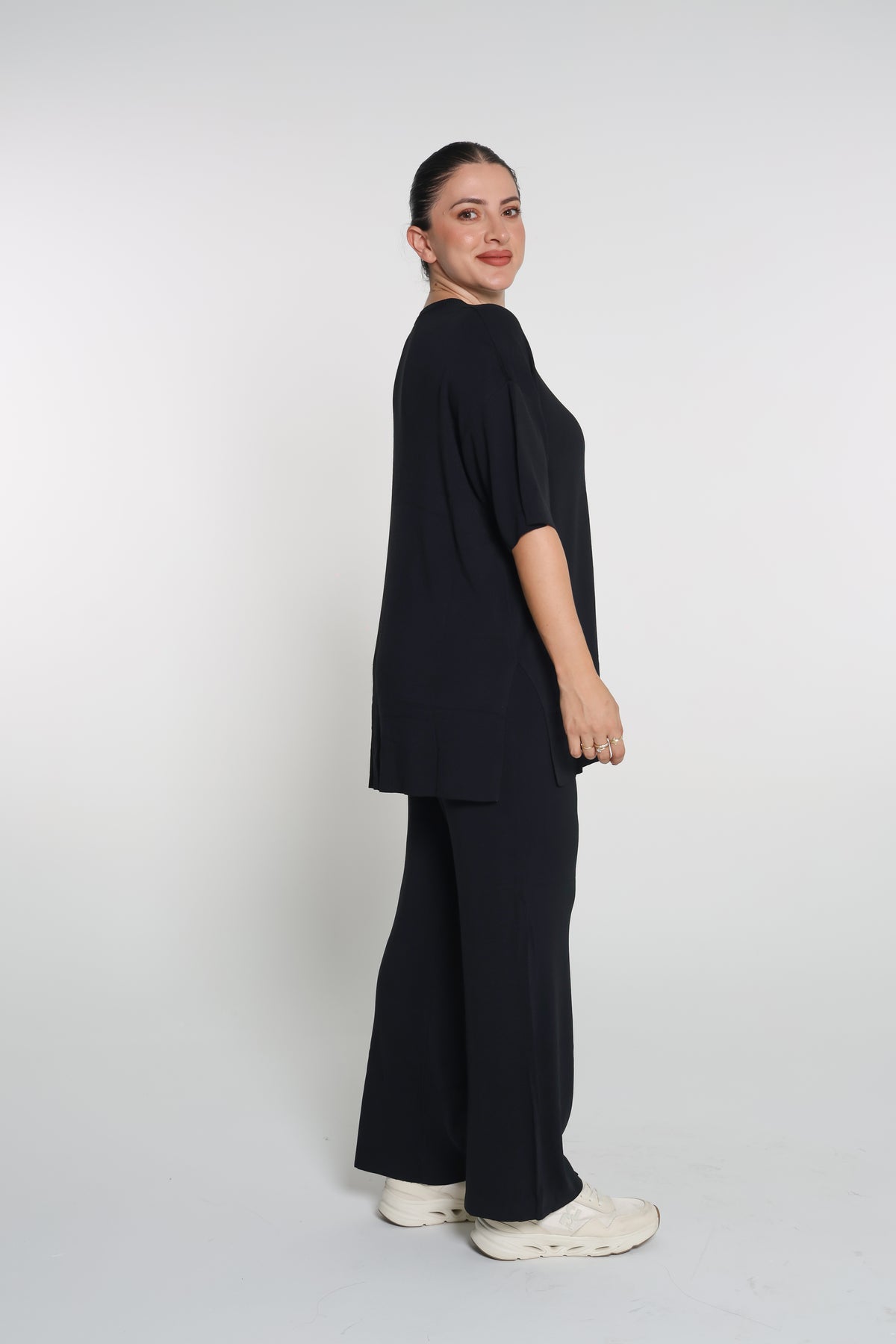 طقم لايكرا بلوزة وبنطلون onesize
