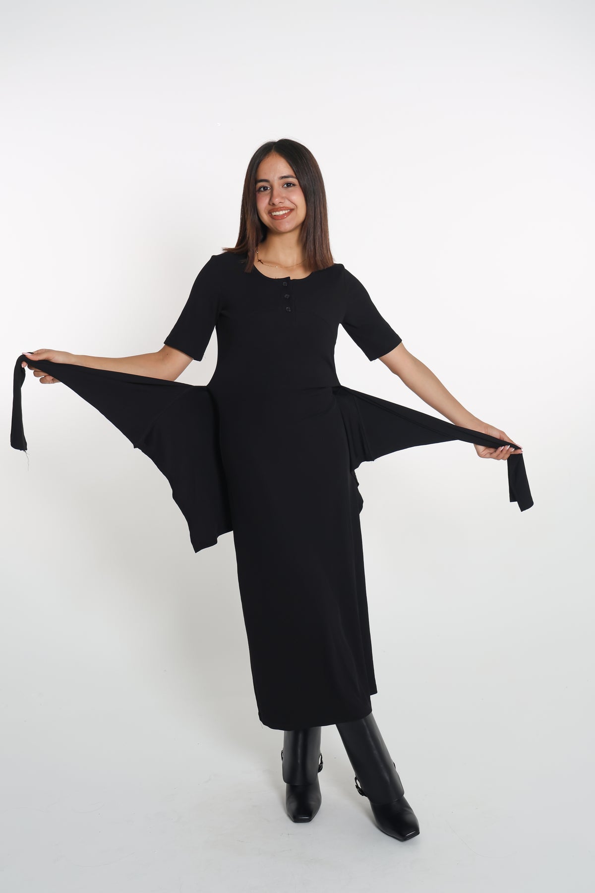 Black casual dress-فستان اسود بنربط
